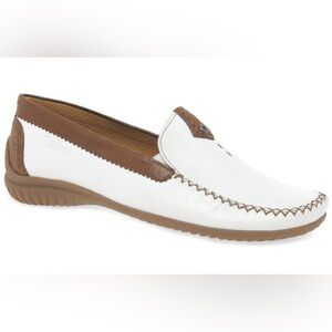 Gabor California Sporty Moccasin Loafer Slip On Soft White Tan Womens Sz 9 / 10